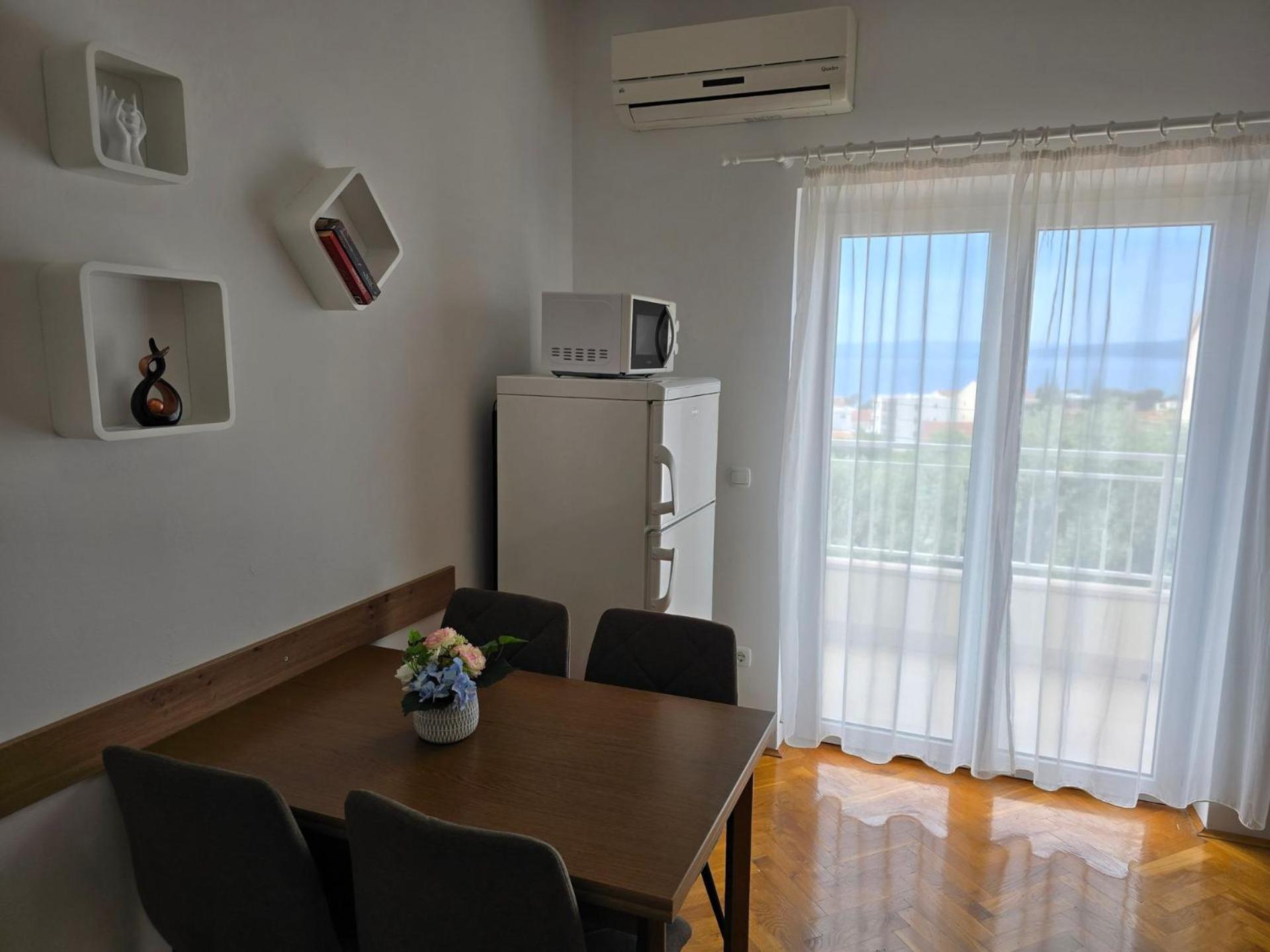 Apartment Huanita Promajna Eksteriør billede